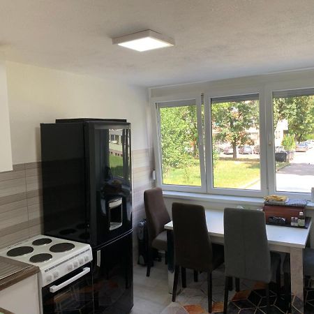 Stan Na Dan Hotell Zenica Exteriör bild