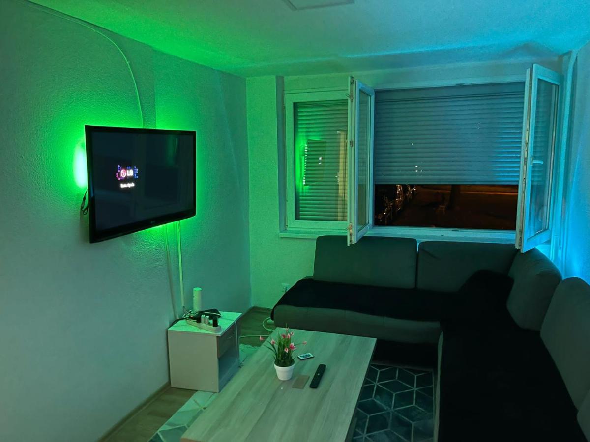 Stan Na Dan Hotell Zenica Exteriör bild
